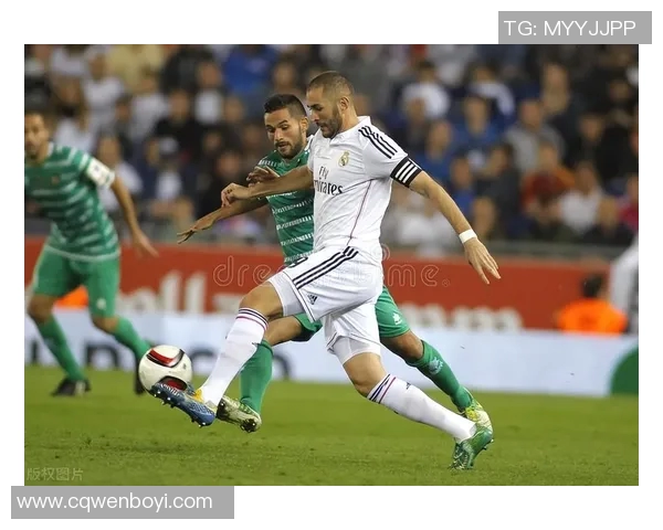 本泽马：从球场传奇到人生新篇章的精彩旅程